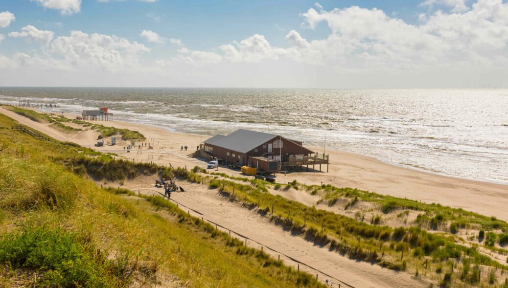 Strandpavillon Zee&Zo in Petten