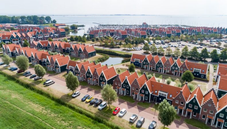 Marinapark Volendam 56 groot