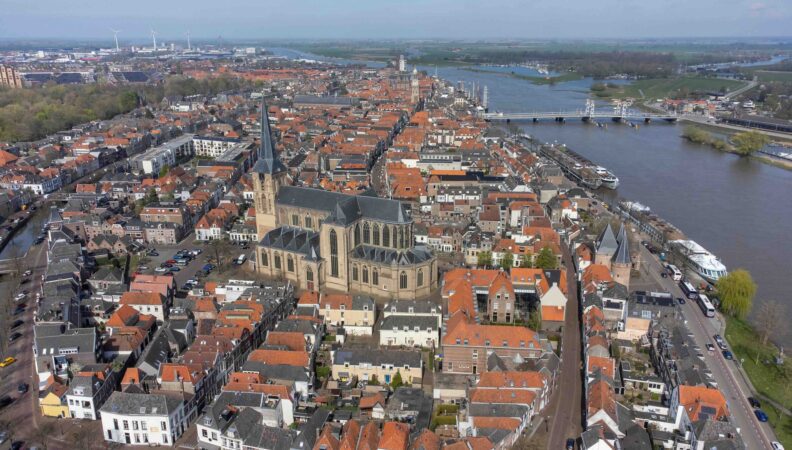 Panorama von Kampen mit der Kirche 'Bovenkerk'